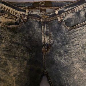 Earl Jeans size 32/30
